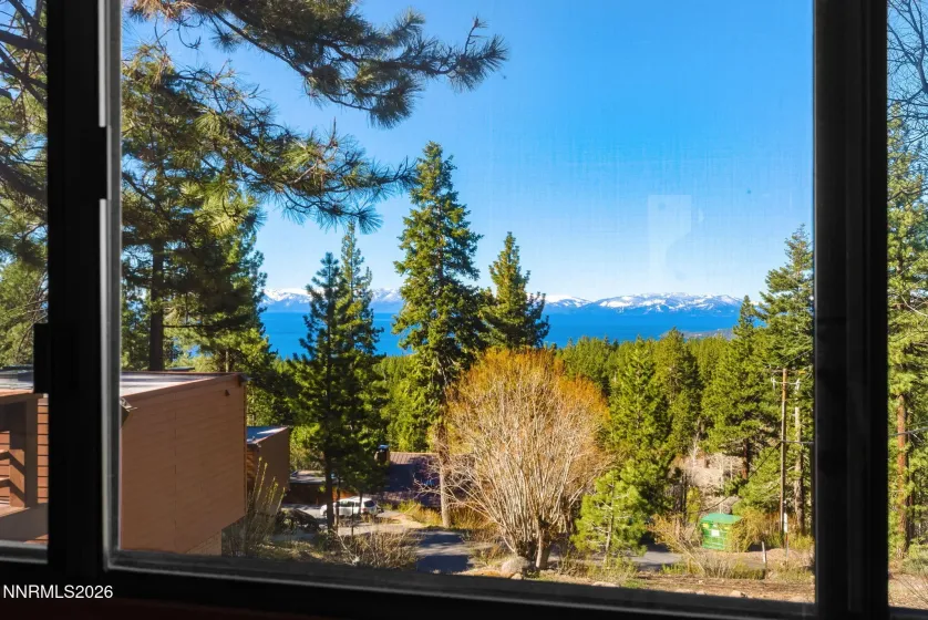 725 Fairview, Incline Village, Nevada 89451, 3 Bedrooms Bedrooms, ,2 BathroomsBathrooms,Residential,Residential,Fairview,260004151