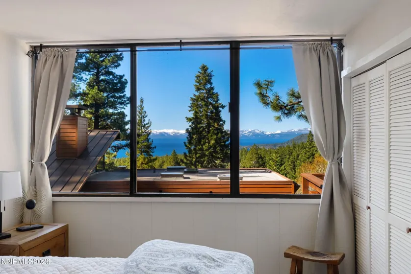 725 Fairview, Incline Village, Nevada 89451, 3 Bedrooms Bedrooms, ,2 BathroomsBathrooms,Residential,Residential,Fairview,260004151