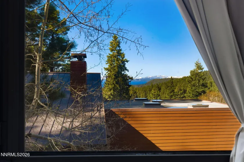 725 Fairview, Incline Village, Nevada 89451, 3 Bedrooms Bedrooms, ,2 BathroomsBathrooms,Residential,Residential,Fairview,260004151