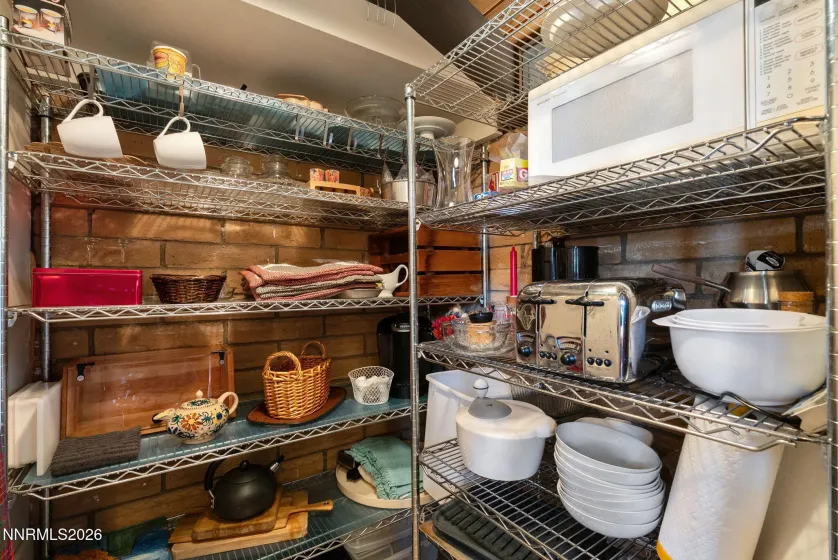 725 Fairview, Incline Village, Nevada 89451, 3 Bedrooms Bedrooms, ,2 BathroomsBathrooms,Residential,Residential,Fairview,260004151