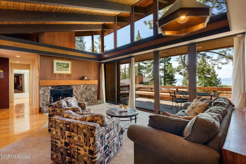 725 Fairview, Incline Village, Nevada 89451, 3 Bedrooms Bedrooms, ,2 BathroomsBathrooms,Residential,Residential,Fairview,260004151