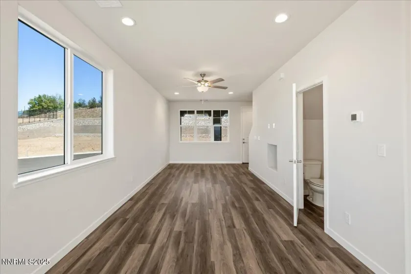 1160 Arrastra, Reno, Nevada 89512, 3 Bedrooms Bedrooms, ,3 BathroomsBathrooms,Residential,Residential,Arrastra,260004153