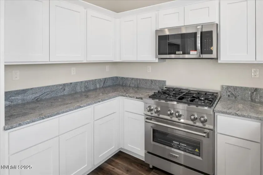 1160 Arrastra, Reno, Nevada 89512, 3 Bedrooms Bedrooms, ,3 BathroomsBathrooms,Residential,Residential,Arrastra,260004153