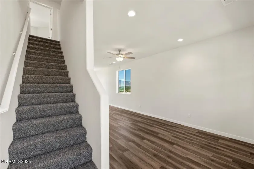 1160 Arrastra, Reno, Nevada 89512, 3 Bedrooms Bedrooms, ,3 BathroomsBathrooms,Residential,Residential,Arrastra,260004153