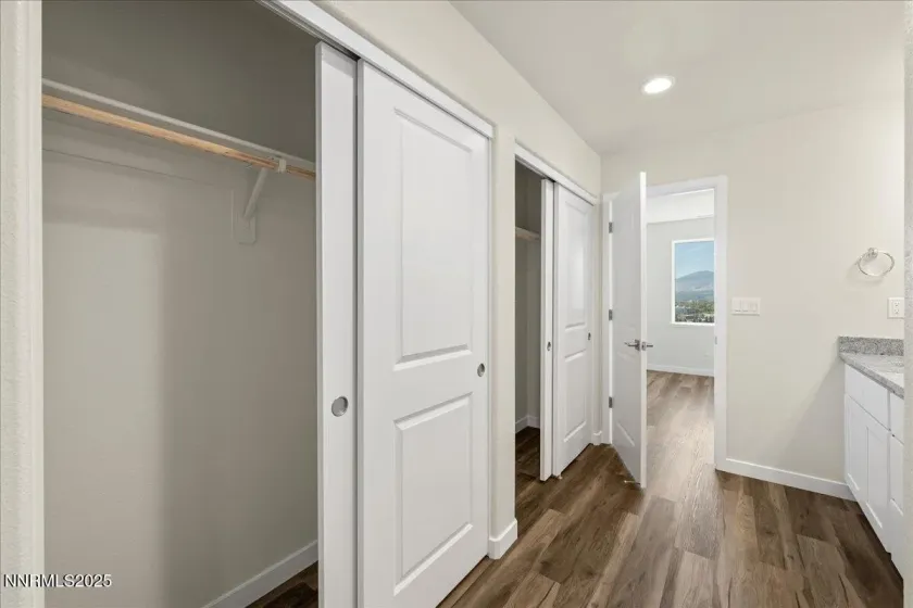 1160 Arrastra, Reno, Nevada 89512, 3 Bedrooms Bedrooms, ,3 BathroomsBathrooms,Residential,Residential,Arrastra,260004153