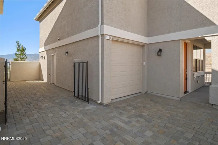 1160 Arrastra, Reno, Nevada 89512, 3 Bedrooms Bedrooms, ,3 BathroomsBathrooms,Residential,Residential,Arrastra,260004153