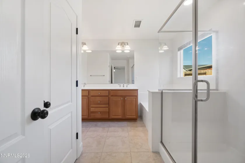 1390 Tule Peak, Carson City, Nevada 89701, 4 Bedrooms Bedrooms, ,3 BathroomsBathrooms,Residential,Residential,Tule Peak,260004154