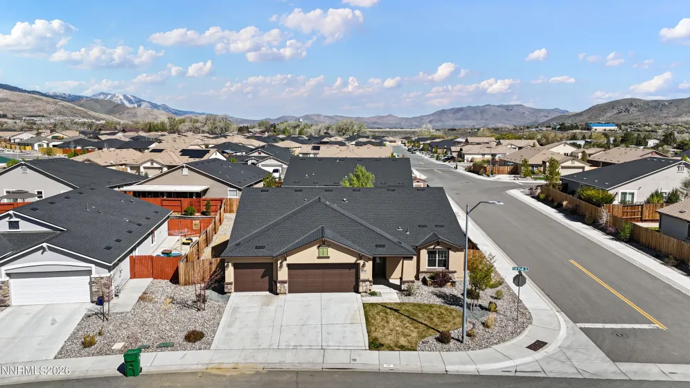 1390 Tule Peak, Carson City, Nevada 89701, 4 Bedrooms Bedrooms, ,3 BathroomsBathrooms,Residential,Residential,Tule Peak,260004154