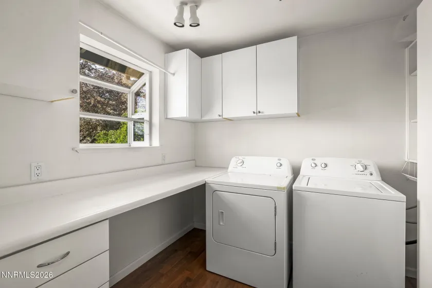 875 Montana, Reno, Nevada 89503, 3 Bedrooms Bedrooms, ,2 BathroomsBathrooms,Residential,Residential,Montana,260004157