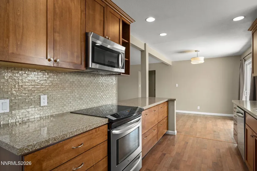 875 Montana, Reno, Nevada 89503, 3 Bedrooms Bedrooms, ,2 BathroomsBathrooms,Residential,Residential,Montana,260004157