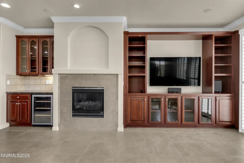 2555 Tuscan, Sparks, Nevada 89434, 3 Bedrooms Bedrooms, ,3 BathroomsBathrooms,Residential,Residential,Tuscan,260004156