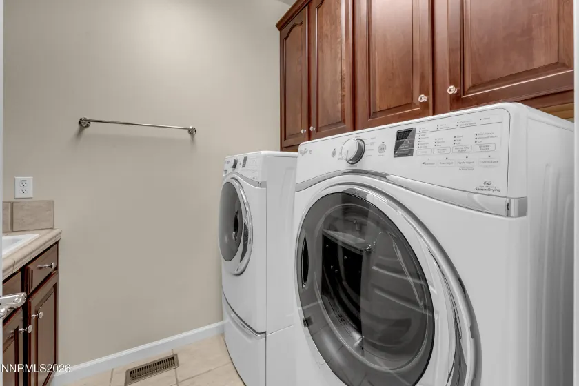 2555 Tuscan, Sparks, Nevada 89434, 3 Bedrooms Bedrooms, ,3 BathroomsBathrooms,Residential,Residential,Tuscan,260004156