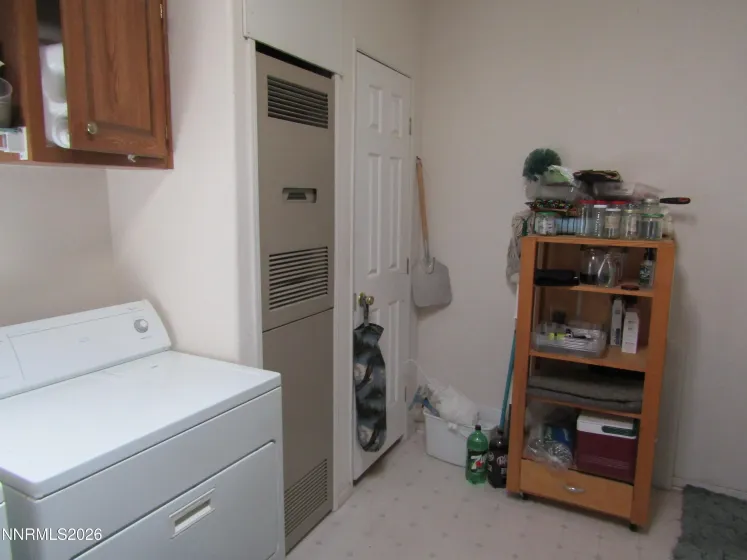 41 Bybee, Yerington, Nevada 89447, 3 Bedrooms Bedrooms, ,2 BathroomsBathrooms,Residential,Residential,Bybee,260004160