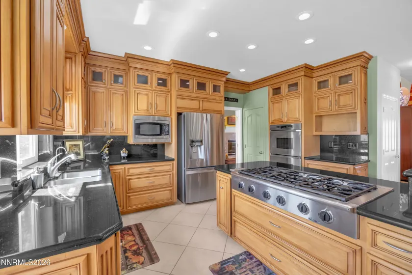 111 Augusta, Dayton, Nevada 89403, 4 Bedrooms Bedrooms, ,3 BathroomsBathrooms,Residential,Residential,Augusta,260004161