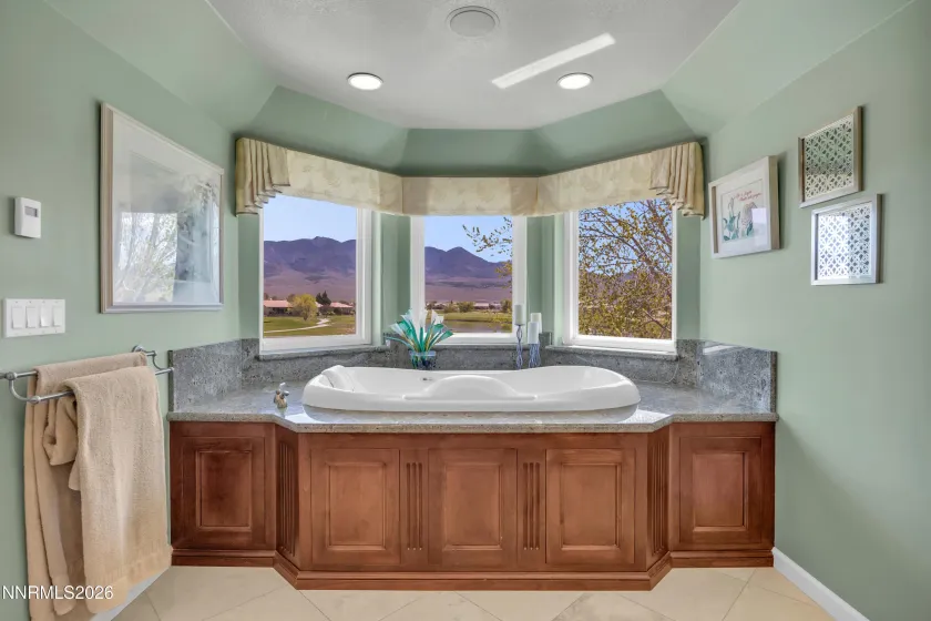 111 Augusta, Dayton, Nevada 89403, 4 Bedrooms Bedrooms, ,3 BathroomsBathrooms,Residential,Residential,Augusta,260004161