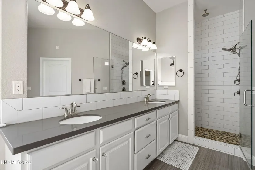 9910 Highball, Sparks, Nevada 89441, 5 Bedrooms Bedrooms, ,4 BathroomsBathrooms,Residential,Residential,Highball,260004162