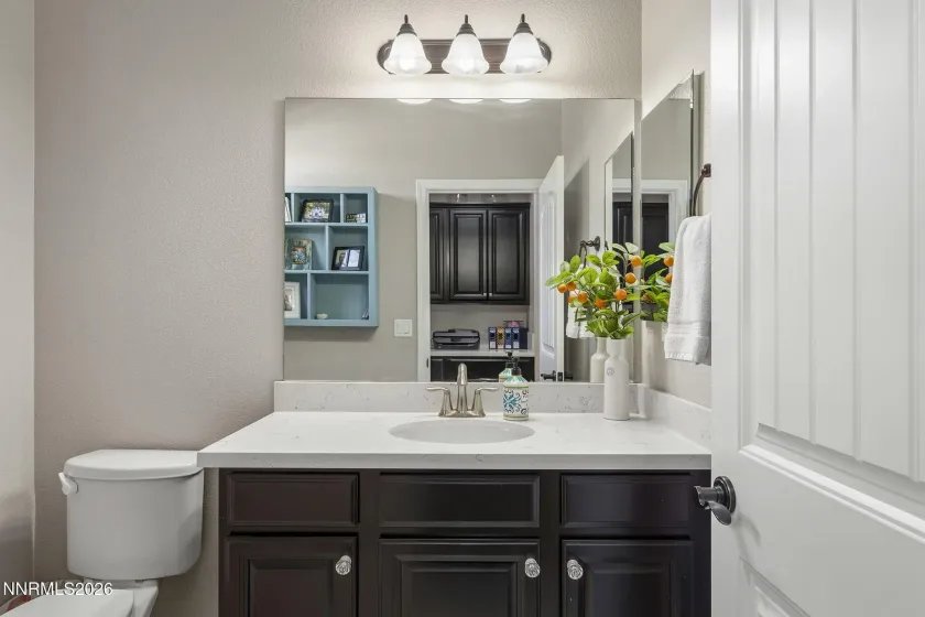 9910 Highball, Sparks, Nevada 89441, 5 Bedrooms Bedrooms, ,4 BathroomsBathrooms,Residential,Residential,Highball,260004162