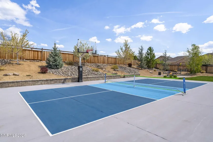 9910 Highball, Sparks, Nevada 89441, 5 Bedrooms Bedrooms, ,4 BathroomsBathrooms,Residential,Residential,Highball,260004162