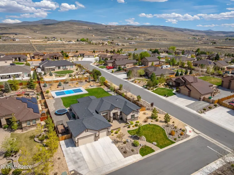 9910 Highball, Sparks, Nevada 89441, 5 Bedrooms Bedrooms, ,4 BathroomsBathrooms,Residential,Residential,Highball,260004162