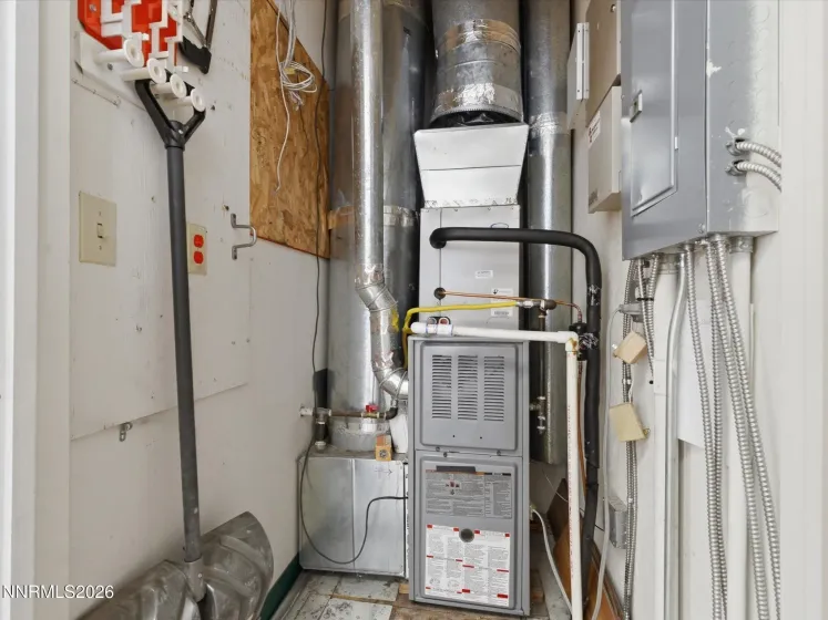 2225 Green Vista, Sparks, Nevada 89431, ,Commercial Sale,Residential,Green Vista,260004163