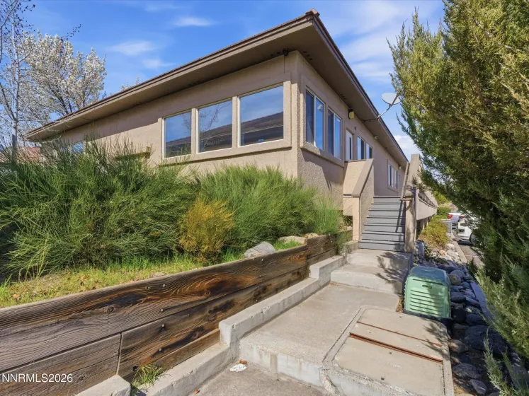 2225 Green Vista, Sparks, Nevada 89431, ,Commercial Sale,Residential,Green Vista,260004163