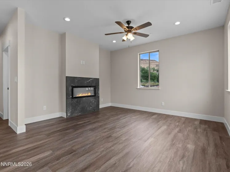 3638 Oakridge, Sparks, Nevada 89436, 4 Bedrooms Bedrooms, ,3 BathroomsBathrooms,Residential,Residential,Oakridge,0,260004166
