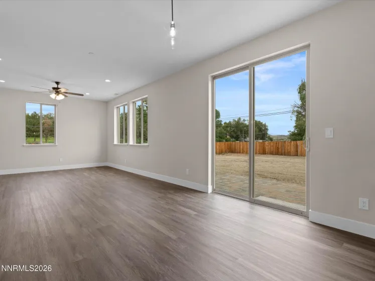 3638 Oakridge, Sparks, Nevada 89436, 4 Bedrooms Bedrooms, ,3 BathroomsBathrooms,Residential,Residential,Oakridge,0,260004166