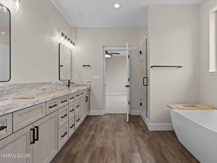 3638 Oakridge, Sparks, Nevada 89436, 4 Bedrooms Bedrooms, ,3 BathroomsBathrooms,Residential,Residential,Oakridge,0,260004166