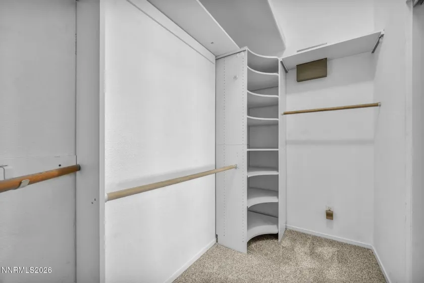 9390 Oakley, Reno, Nevada 89521, 3 Bedrooms Bedrooms, ,2 BathroomsBathrooms,Residential,Residential,Oakley,260004169