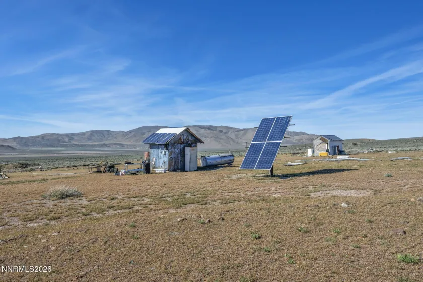 1 Four Place, Gardnerville, Nevada 89410, 3 Bedrooms Bedrooms, ,2 BathroomsBathrooms,Residential,Residential,Four Place,260004171