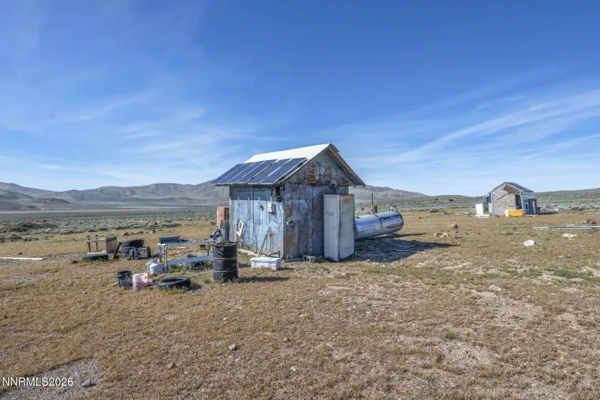 1 Four Place, Gardnerville, Nevada 89410, 3 Bedrooms Bedrooms, ,2 BathroomsBathrooms,Residential,Residential,Four Place,260004171