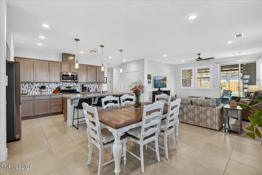 10 Zenith, Minden, Nevada 89423, 3 Bedrooms Bedrooms, ,2 BathroomsBathrooms,Residential,Residential,Zenith,260004172