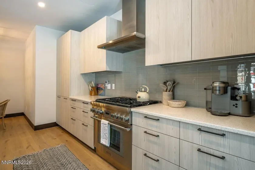 33 Beach Club, Stateline, Nevada 89449, 3 Bedrooms Bedrooms, ,2 BathroomsBathrooms,Residential,Residential,Beach Club,260004174