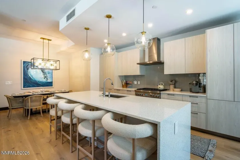 33 Beach Club, Stateline, Nevada 89449, 3 Bedrooms Bedrooms, ,2 BathroomsBathrooms,Residential,Residential,Beach Club,260004174