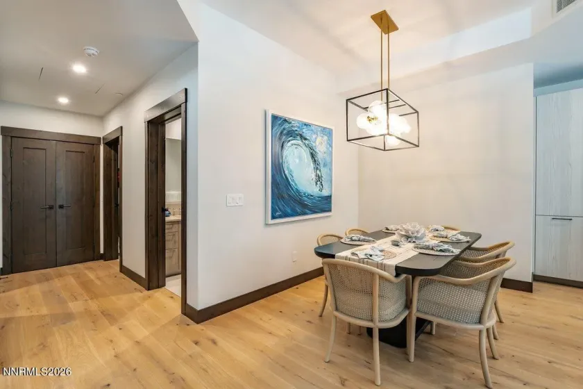 33 Beach Club, Stateline, Nevada 89449, 3 Bedrooms Bedrooms, ,2 BathroomsBathrooms,Residential,Residential,Beach Club,260004174