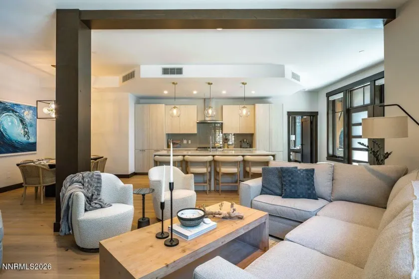 33 Beach Club, Stateline, Nevada 89449, 3 Bedrooms Bedrooms, ,2 BathroomsBathrooms,Residential,Residential,Beach Club,260004174