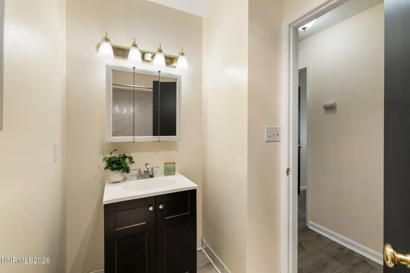 1450 Locksley, Reno, Nevada 89503, 3 Bedrooms Bedrooms, ,2 BathroomsBathrooms,Residential,Residential,Locksley,260004176