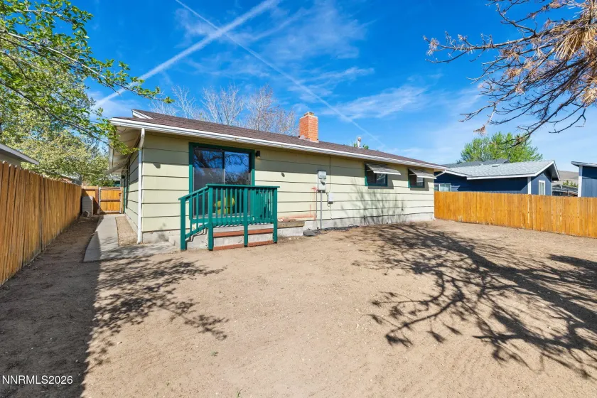 1450 Locksley, Reno, Nevada 89503, 3 Bedrooms Bedrooms, ,2 BathroomsBathrooms,Residential,Residential,Locksley,260004176