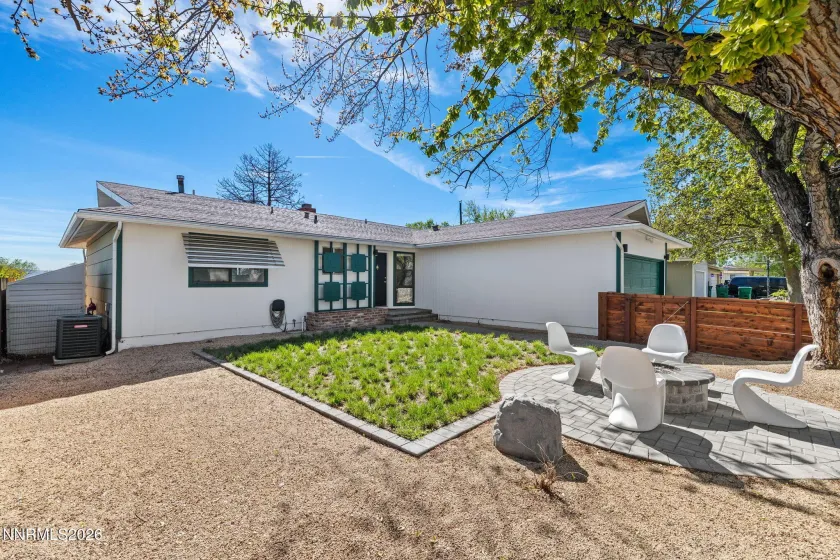 1450 Locksley, Reno, Nevada 89503, 3 Bedrooms Bedrooms, ,2 BathroomsBathrooms,Residential,Residential,Locksley,260004176