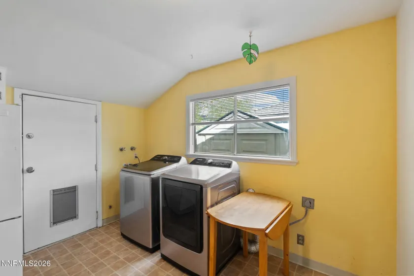 745 Hood, Reno, Nevada 89512, 2 Bedrooms Bedrooms, ,1 BathroomBathrooms,Residential,Residential,Hood,260004177