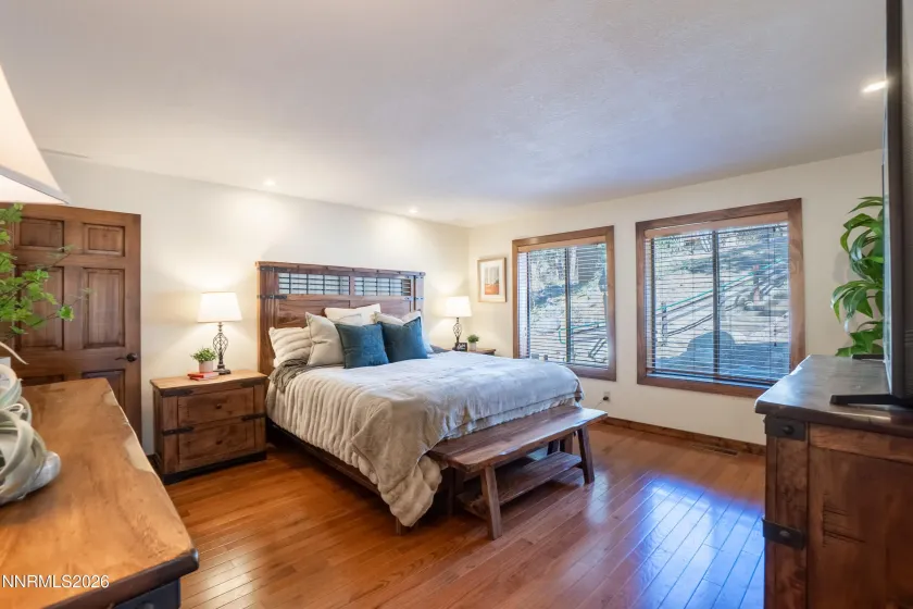 949 Dana, Incline Village, Nevada 89451, 3 Bedrooms Bedrooms, ,2 BathroomsBathrooms,Residential,Residential,Dana,260004178