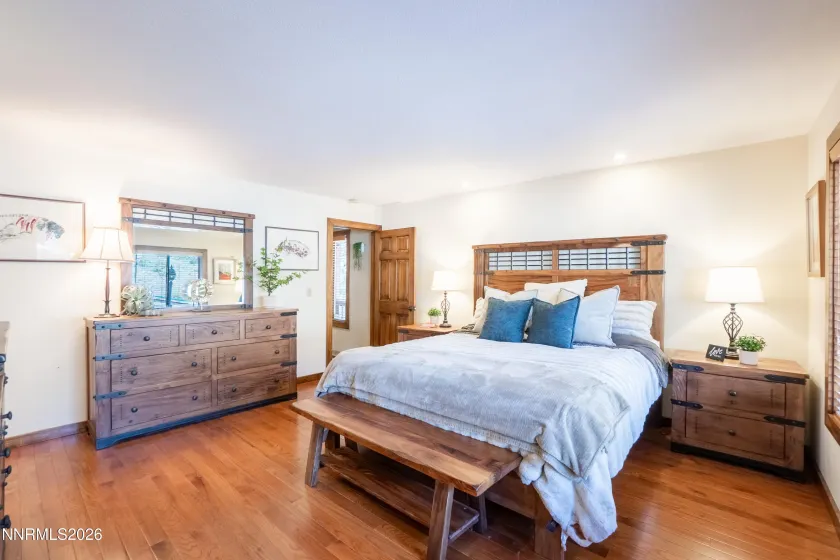 949 Dana, Incline Village, Nevada 89451, 3 Bedrooms Bedrooms, ,2 BathroomsBathrooms,Residential,Residential,Dana,260004178