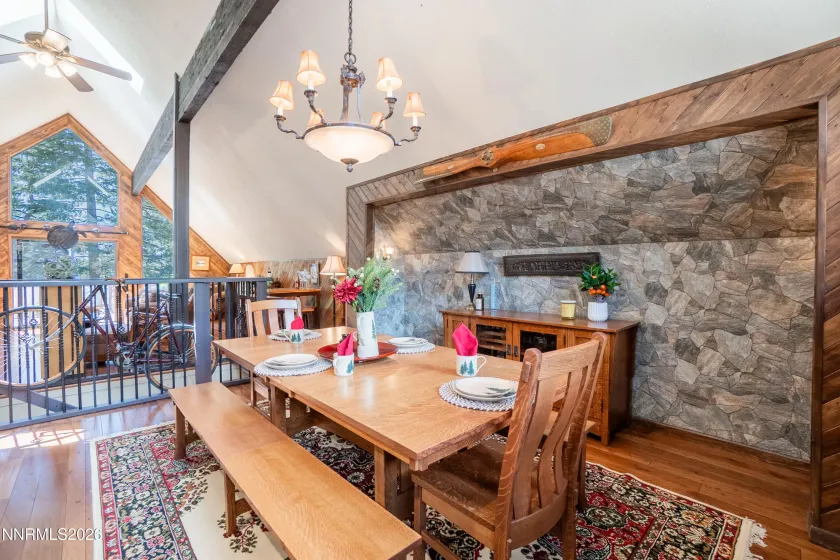 949 Dana, Incline Village, Nevada 89451, 3 Bedrooms Bedrooms, ,2 BathroomsBathrooms,Residential,Residential,Dana,260004178