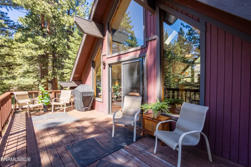 949 Dana, Incline Village, Nevada 89451, 3 Bedrooms Bedrooms, ,2 BathroomsBathrooms,Residential,Residential,Dana,260004178