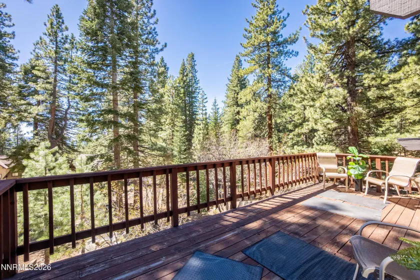 949 Dana, Incline Village, Nevada 89451, 3 Bedrooms Bedrooms, ,2 BathroomsBathrooms,Residential,Residential,Dana,260004178