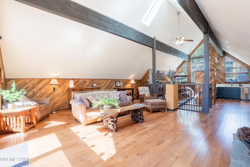 949 Dana, Incline Village, Nevada 89451, 3 Bedrooms Bedrooms, ,2 BathroomsBathrooms,Residential,Residential,Dana,260004178