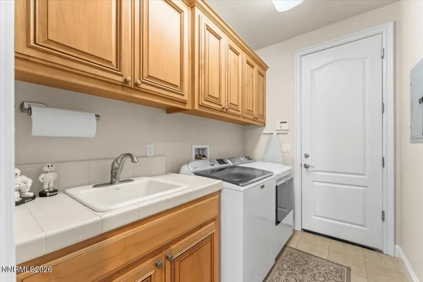 2892 Promontory, Carson City, Nevada 89705, 3 Bedrooms Bedrooms, ,3 BathroomsBathrooms,Residential,Residential,Promontory,260004182