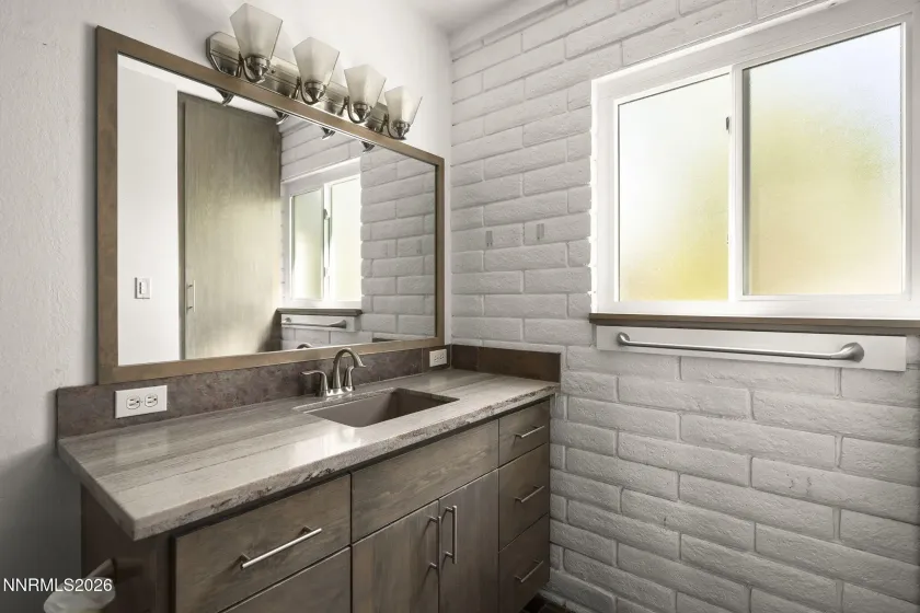 2070 Driscoll, Reno, Nevada 89509, 3 Bedrooms Bedrooms, ,3 BathroomsBathrooms,Residential,Residential,Driscoll,260004180