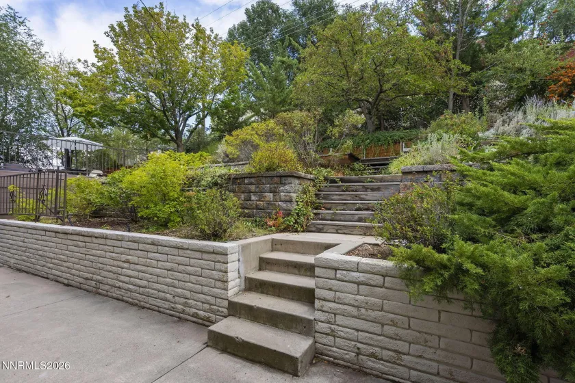 2070 Driscoll, Reno, Nevada 89509, 3 Bedrooms Bedrooms, ,3 BathroomsBathrooms,Residential,Residential,Driscoll,260004180