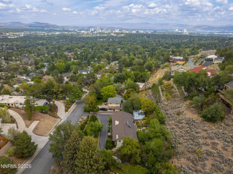 2070 Driscoll, Reno, Nevada 89509, 3 Bedrooms Bedrooms, ,3 BathroomsBathrooms,Residential,Residential,Driscoll,260004180